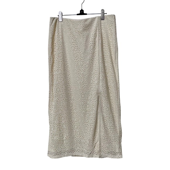 A New Day Cream Eyelet Lace Midi Skirt Women Size 12 Side Slit NWT Cottage Boho - Picture 2 of 8